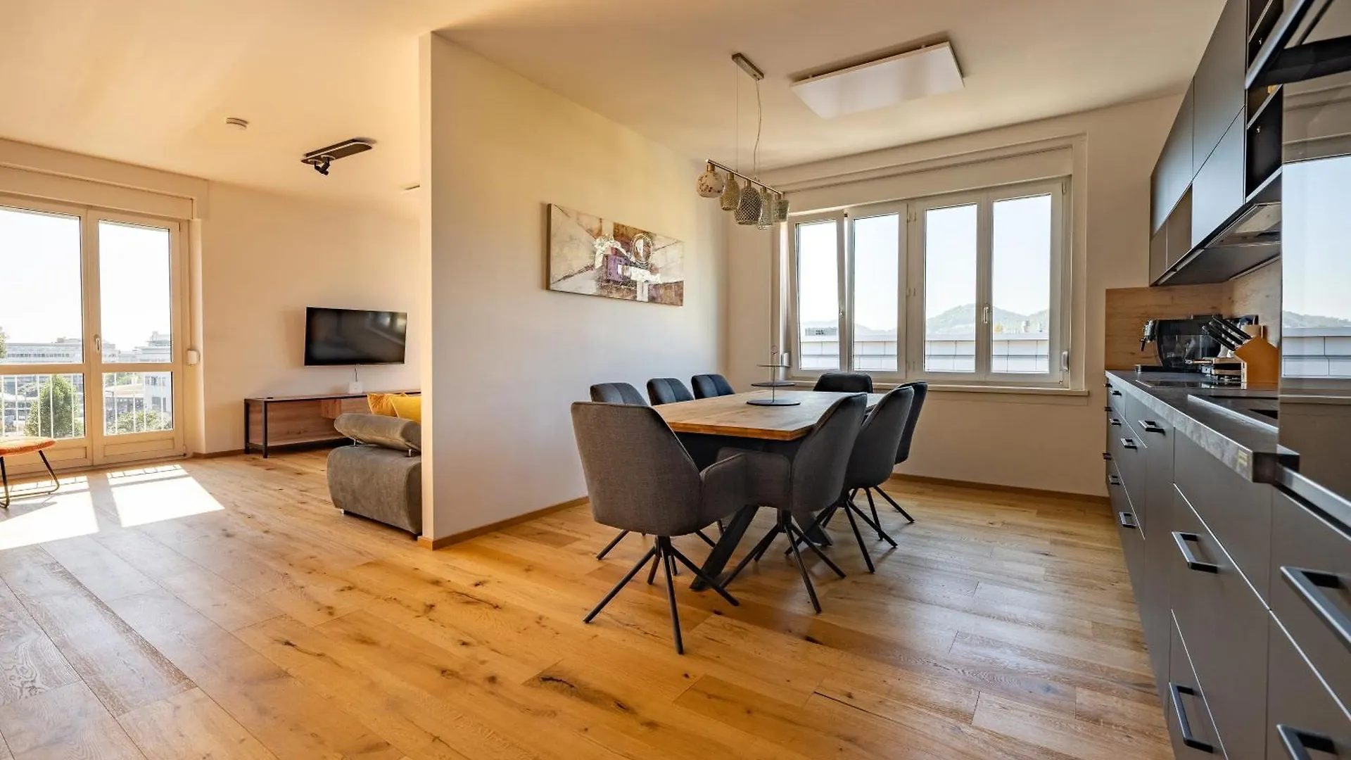 Tamliving Center Luxury 4 Rooms Smart Tv Kitchen Great View Graz Austria